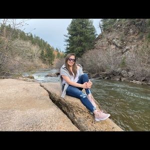 Meet your Posher, Karen